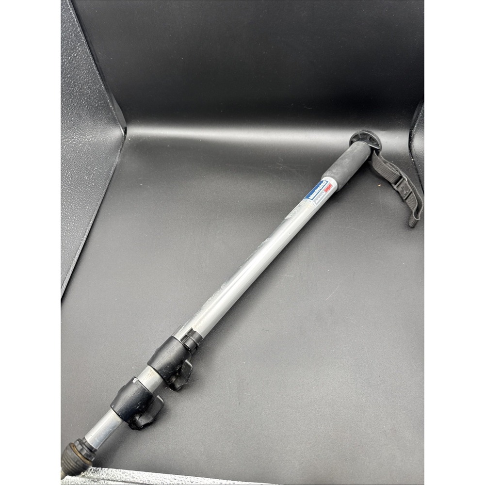 Bogen / Manfrotto Model: 3016 Monopod Professional Camera Support 23"-63" Tall